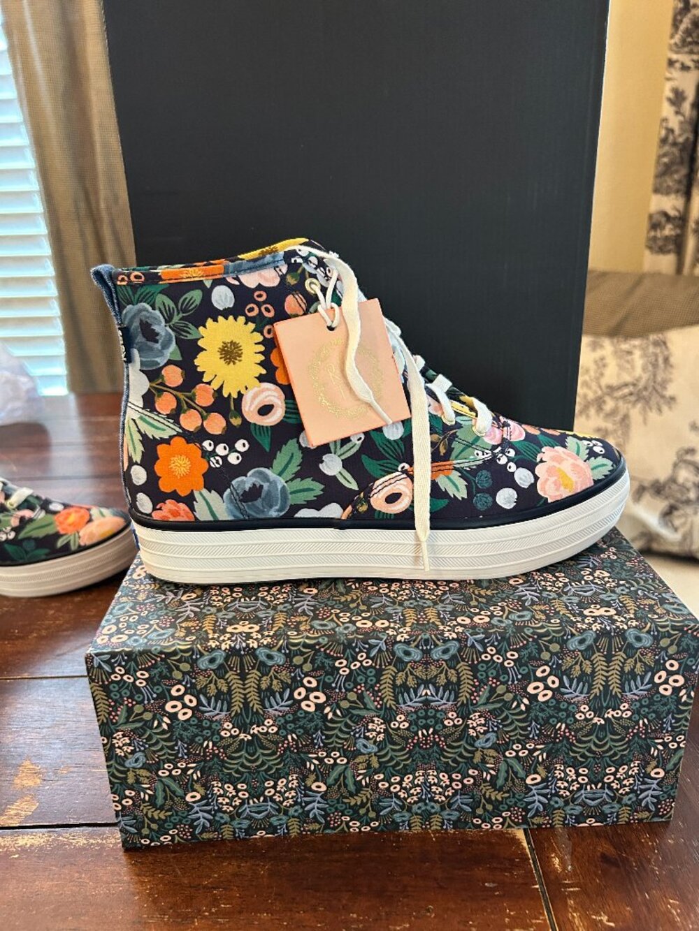 Keds Rifle Paper Co Vintage Blossoms Navy High-Top Platform Sneakers 7 box incl